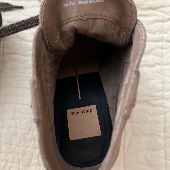 Dolce Vita size 7.5 suede like new - Picture 8 of 11